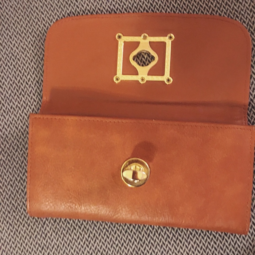 Target Cognac Wallet - Picture 4 of 6